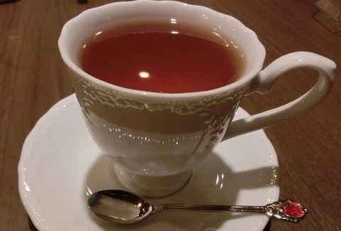 紅茶を一杯
