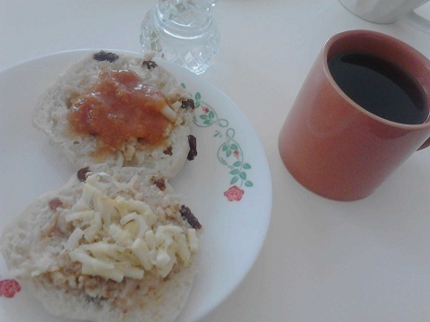 朝食